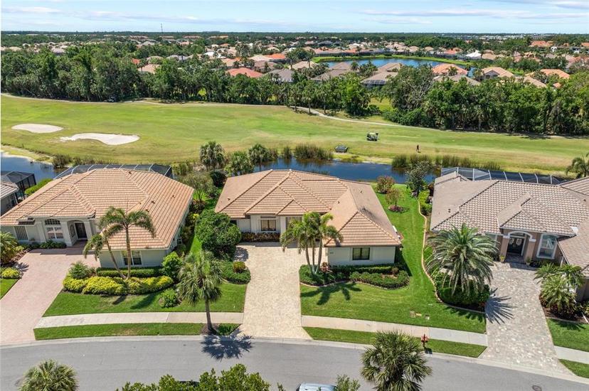 Picture of 456 Arborview Lane, Venice FL 34292