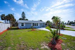 Picture of 8 Palm Drive, Ormond Beach, FL 32176