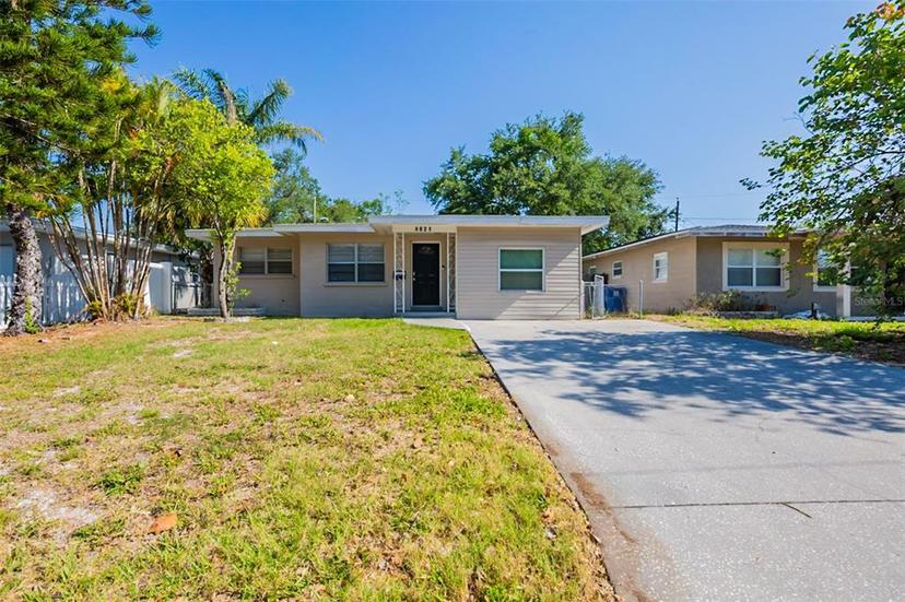 Picture of 4621 25Th Avenue S, St Petersburg FL 33711