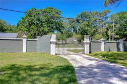 Picture of 1120 Country Lane, Lutz, FL 33558