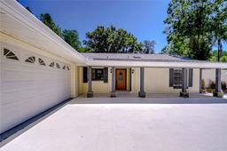 Picture of 1120 Country Lane, Lutz, FL 33558