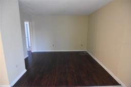 Picture of 4826 Marine Parkway Unit 202, New Port Richey, FL 34652