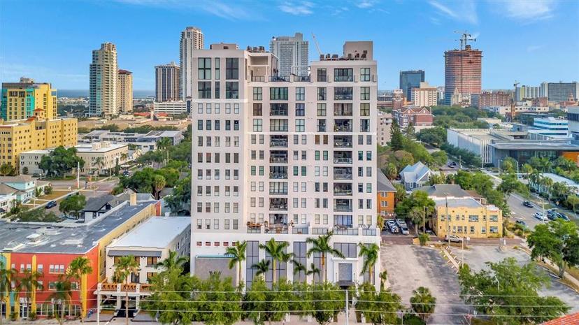 Picture of 226 5Th Avenue N Unit 605, St Petersburg FL 33701
