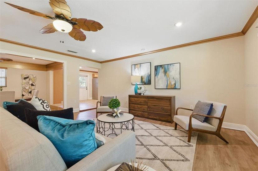Picture of 4926 Camellia Way S, St Petersburg FL 33705