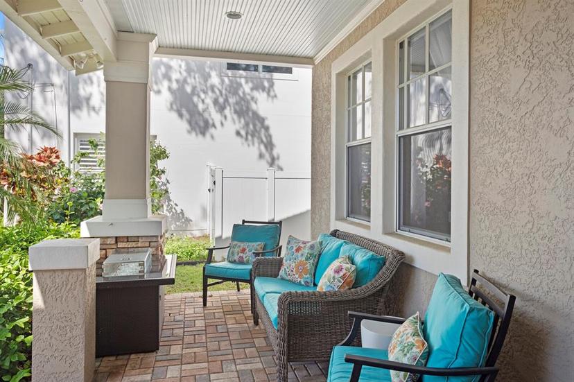 Picture of 3325 W Wallcraft Avenue, Tampa FL 33611