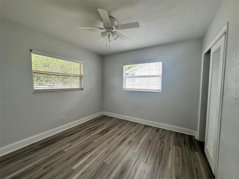 Picture of 3599 66Th Way N, St Petersburg FL 33710