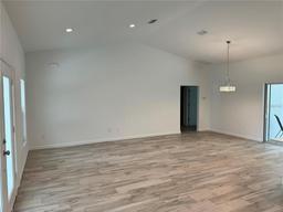 Picture of 279 W Pearson Street, Hernando, FL 34442