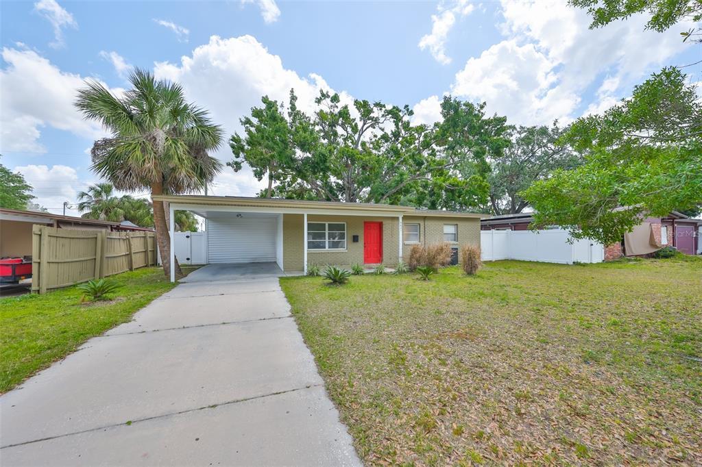 Picture of 5621 Gateway Drive, Tampa, FL 33615