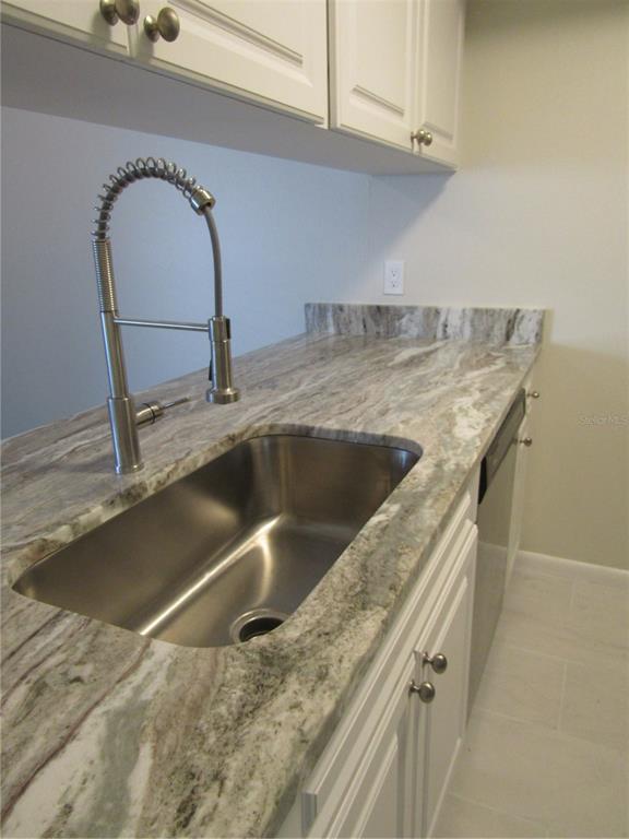 Picture of 3102 W Horatio Street Unit 12, Tampa FL 33609