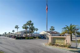 Picture of 5922 7Th Avenue W Unit 5922, Bradenton, FL 34209