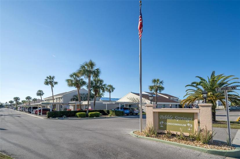 Picture of 5922 7Th Avenue W Unit 5922, Bradenton FL 34209