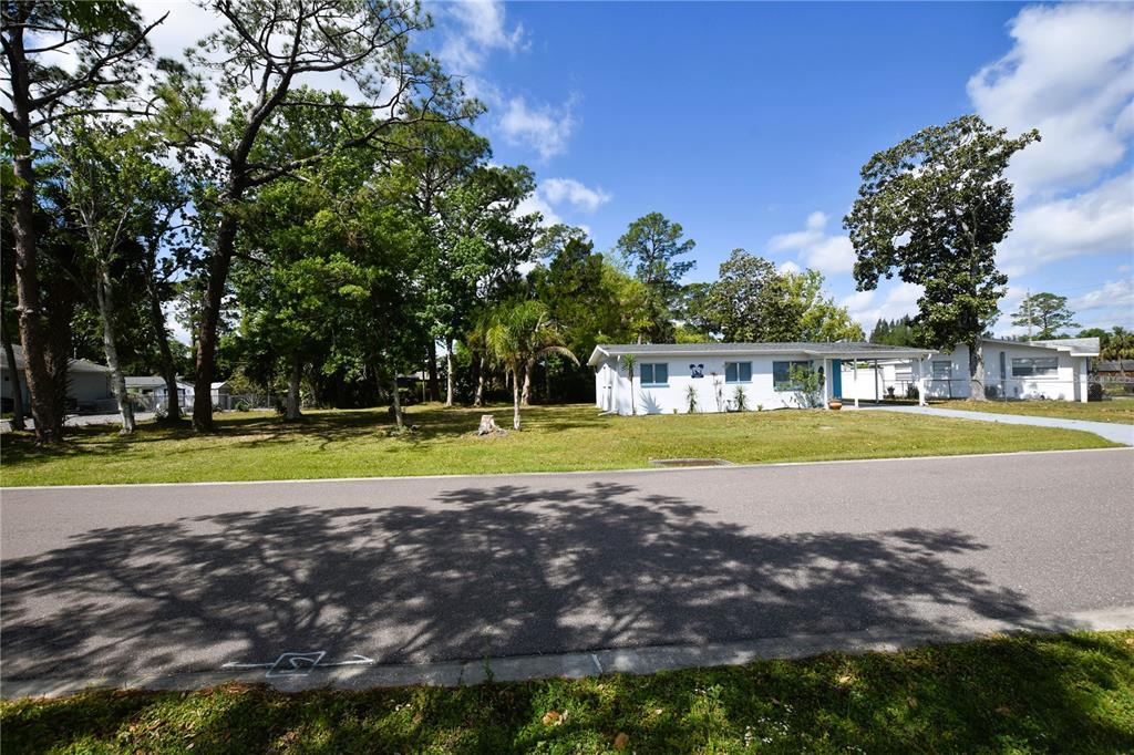 Picture of 2552 Crestwood Avenue, New Smyrna Beach, FL 32168