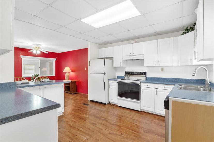 Picture of 602 Old Colony Road, Leesburg FL 34748