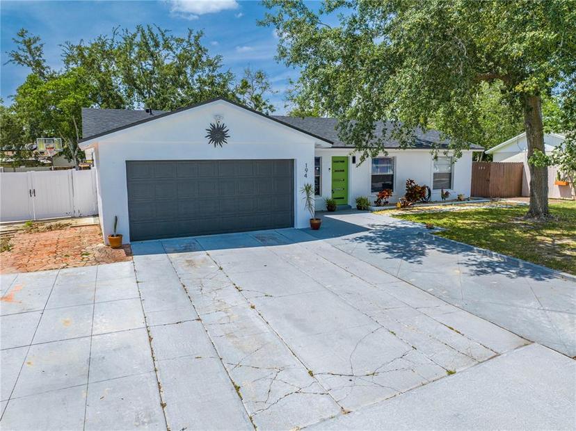 Picture of 194 Larkspur Court, Kissimmee FL 34743