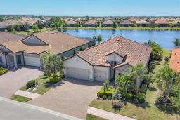 Picture of 7036 Highgate Lane, Lakewood Ranch, FL 34202