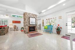 Picture of 528 45Th Street, Sarasota, FL 34234