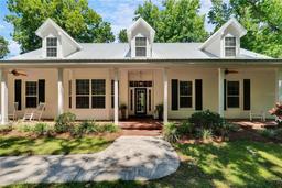 Picture of 16420 Iola Woods Trail, Dade City, FL 33523