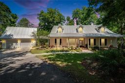 Picture of 16420 Iola Woods Trail, Dade City, FL 33523
