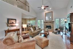 Picture of 16420 Iola Woods Trail, Dade City, FL 33523
