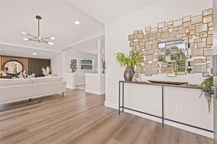 Picture of 5908 S Manhattan Avenue, Tampa FL 33616