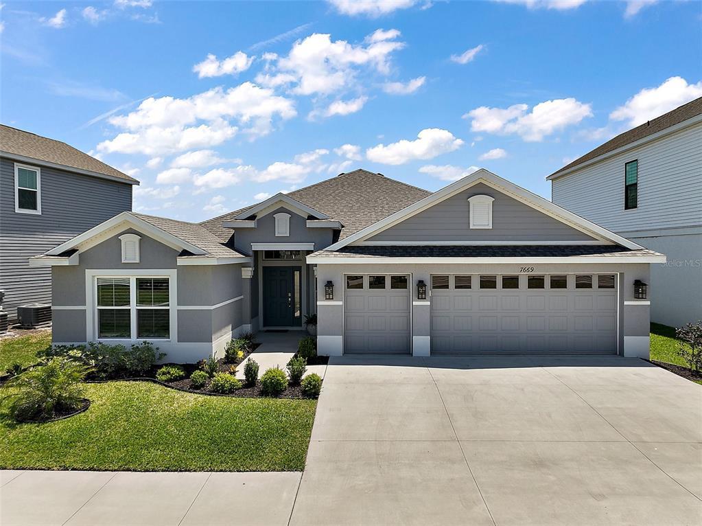Picture of 7669 Chastain Circle, Middleton, FL 34762