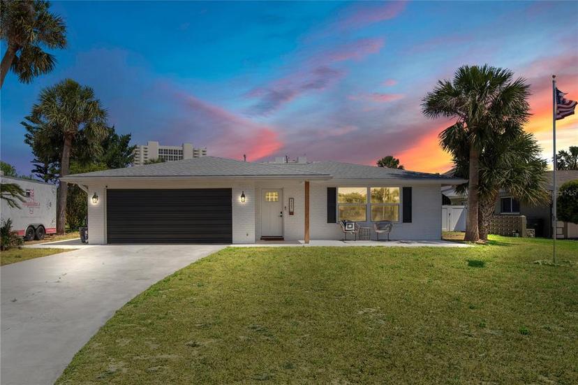 Picture of 2565 S Peninsula Drive, Daytona Beach FL 32118