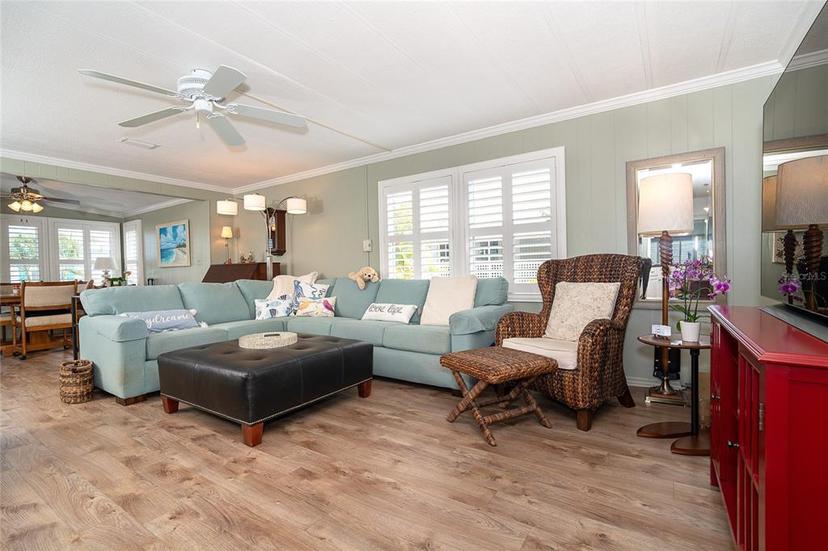 Picture of 28 S Buena Vista Avenue, Englewood FL 34223