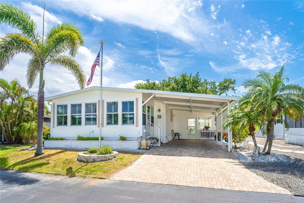 Picture of 28 S Buena Vista Avenue, Englewood, FL 34223