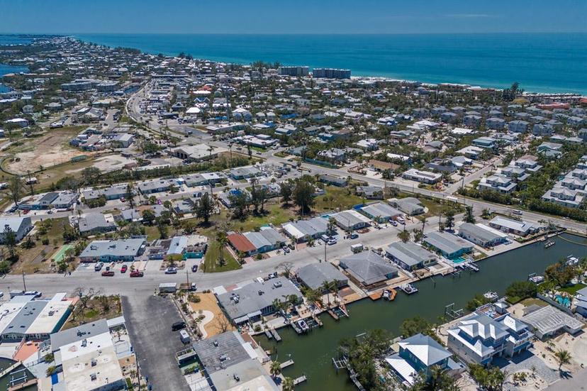 Picture of 444 63Rd Street, Holmes Beach FL 34217