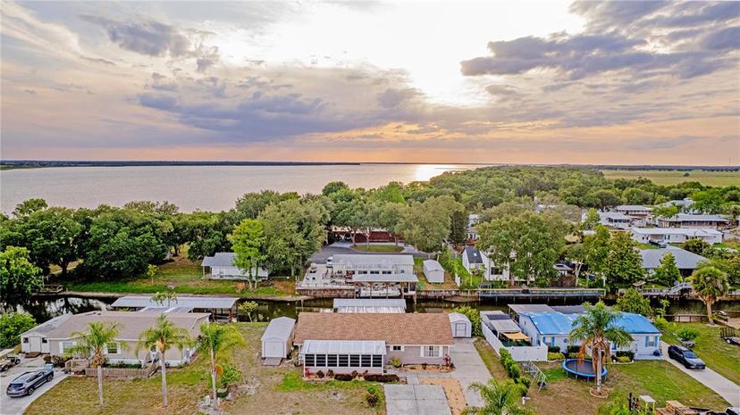 Picture of 541 Horizon Drive, Kenansville FL 34739