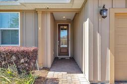 Picture of 3918 NW 46Th Terrace, Ocala, FL 34482