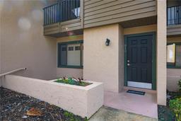 Picture of 918 Sunridge Drive Unit E-4, Sarasota, FL 34234