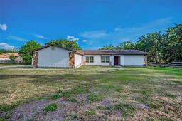 Picture of 12704 Twin Branch Acres Road, Tampa, FL 33626