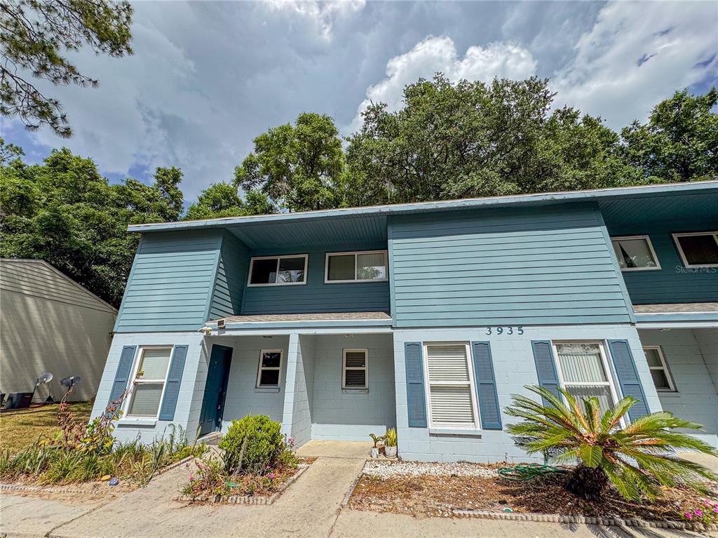 Picture of 3935 SW 26Th Terrace Unit 3935A, Gainesville, FL 32608