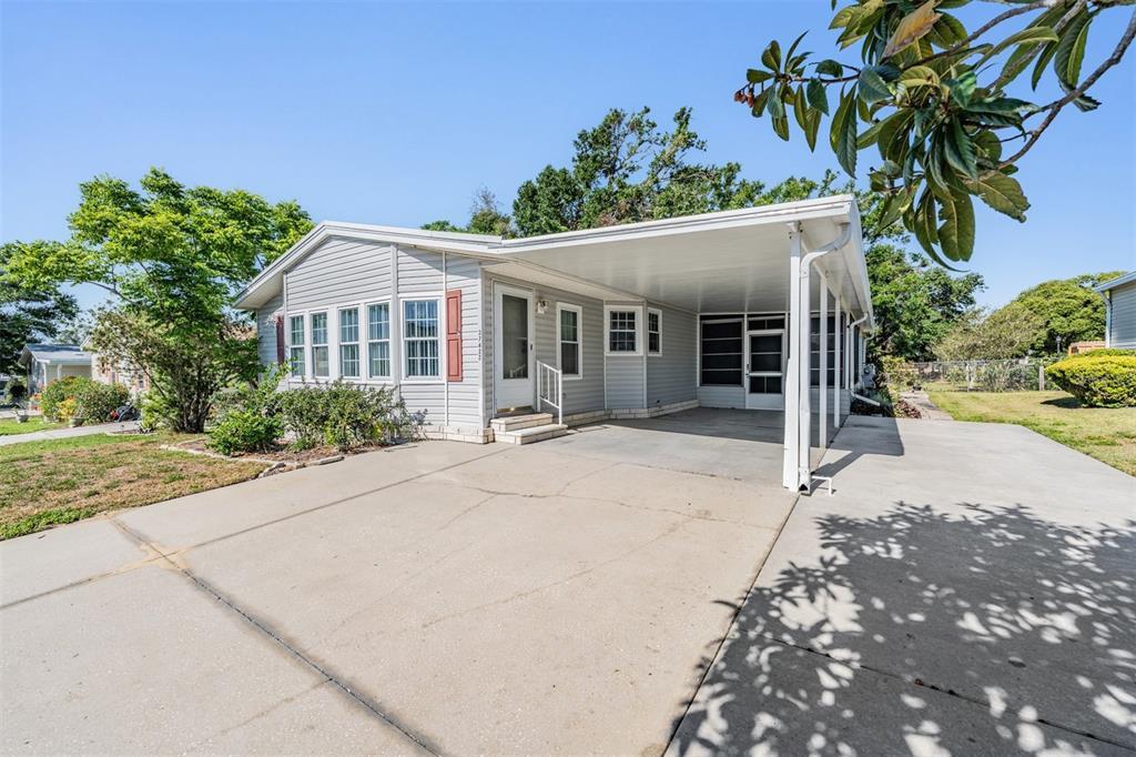 Picture of 37422 Neukom Avenue, Zephyrhills, FL 33541