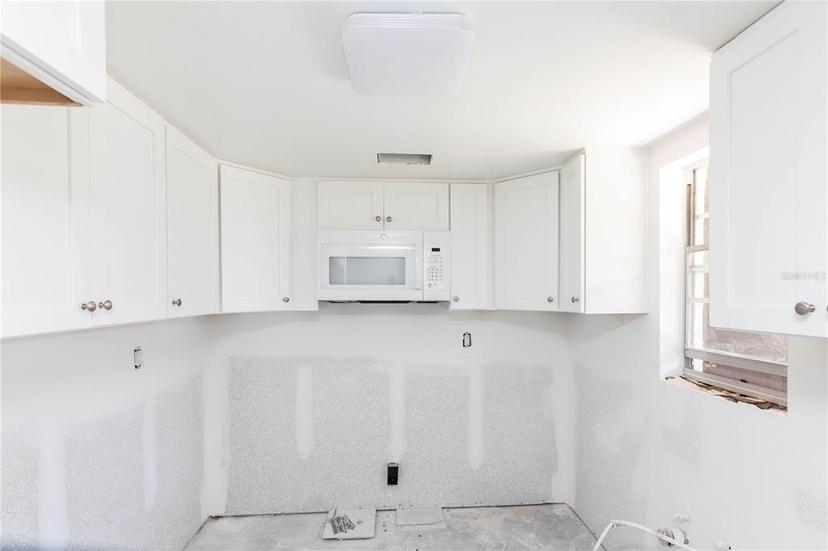 Picture of 4609 Marine Parkway Unit 102, New Port Richey FL 34652