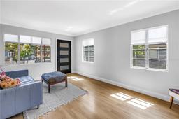 Picture of 4730 15Th Avenue N, St Petersburg, FL 33713