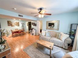 Picture of 2360 SW Archer Road Unit 807, Gainesville, FL 32608