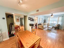 Picture of 2360 SW Archer Road Unit 807, Gainesville, FL 32608