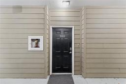Picture of 1142 SW 9Th Road Unit 103, Gainesville, FL 32601