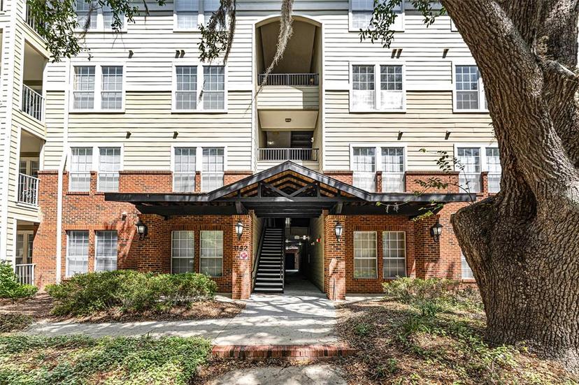 Picture of 1142 SW 9Th Road Unit 103, Gainesville FL 32601