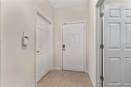 Picture of 1142 SW 9Th Road Unit 103, Gainesville, FL 32601