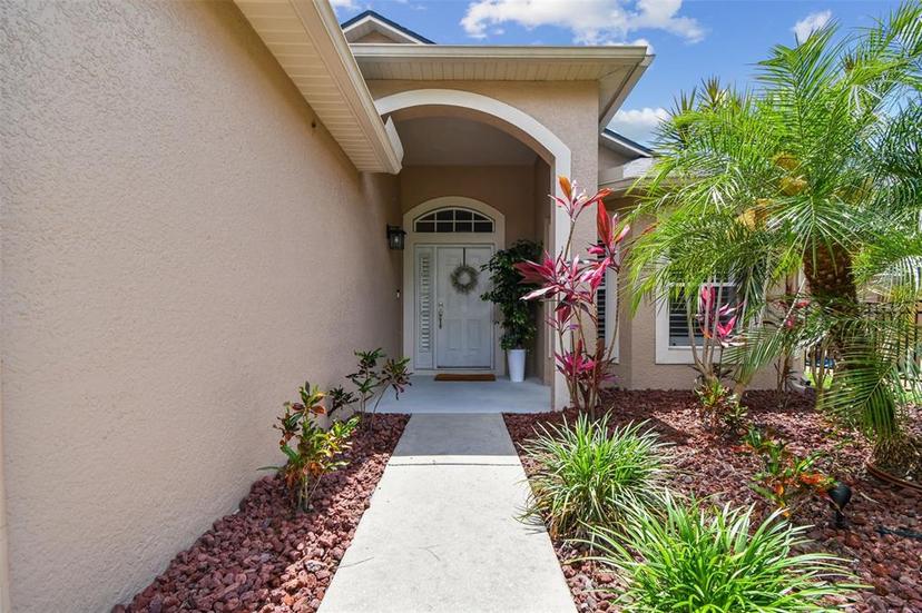 Picture of 6006 Chellas Court, Lutz FL 33558