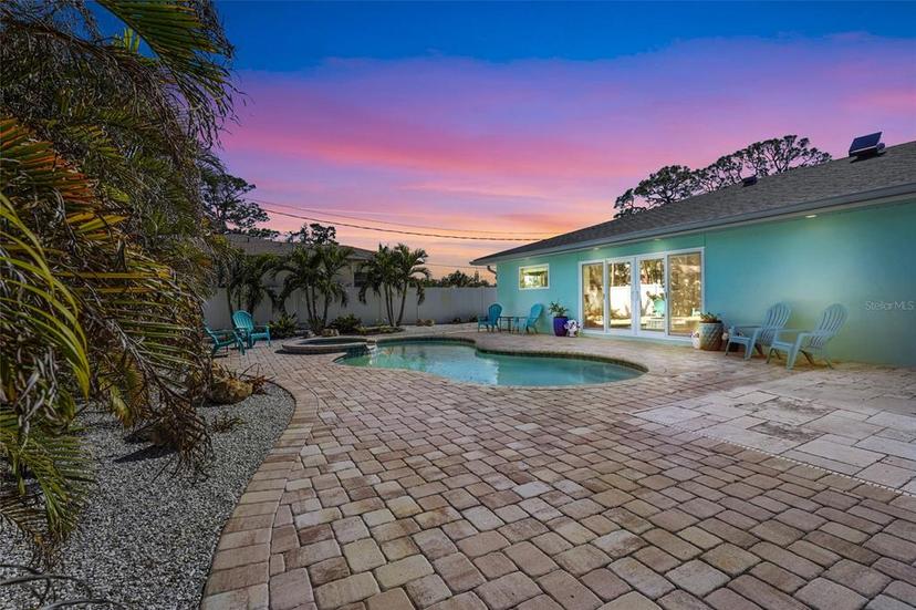 Picture of 4440 Yacht Club Drive, Venice FL 34293
