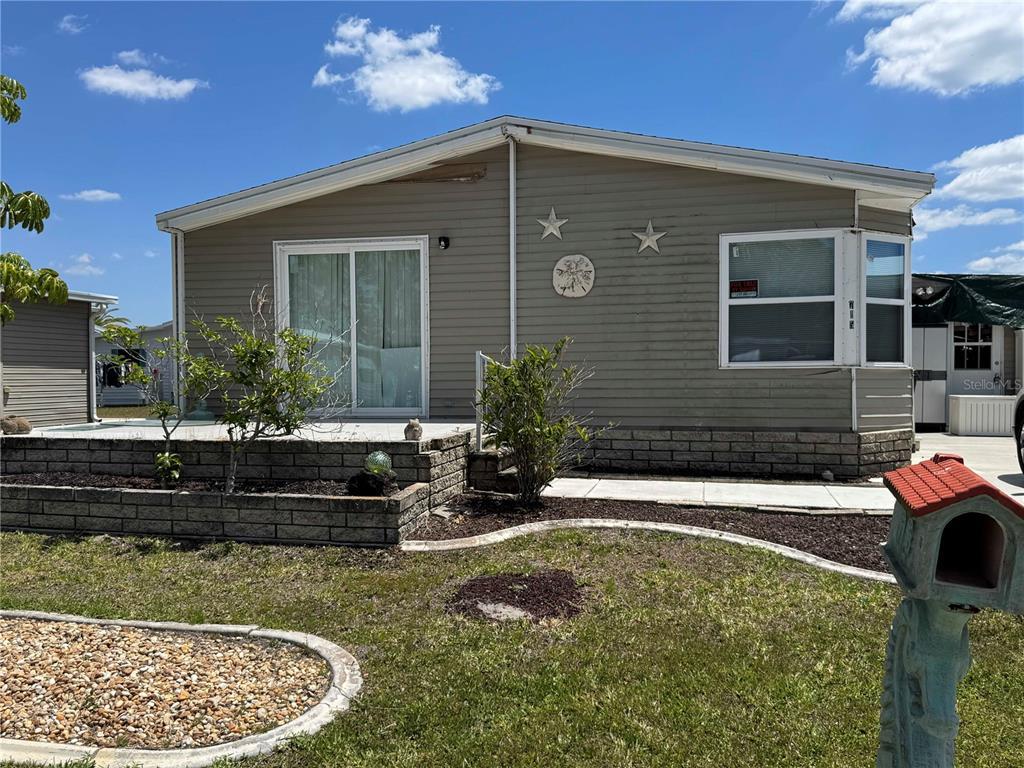 Picture of 715 Riverview Circle, North Port, FL 34287