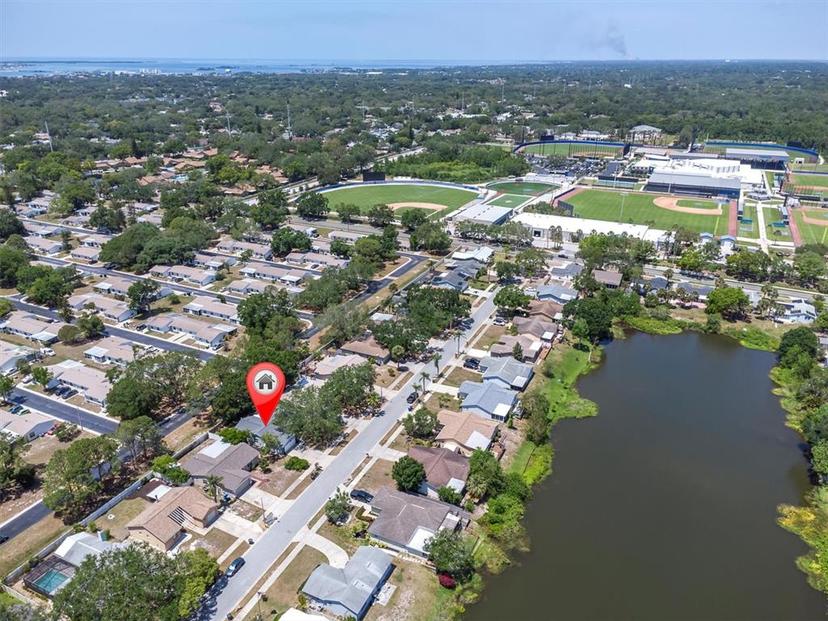 Picture of 1428 Chesterfield Drive, Dunedin FL 34698