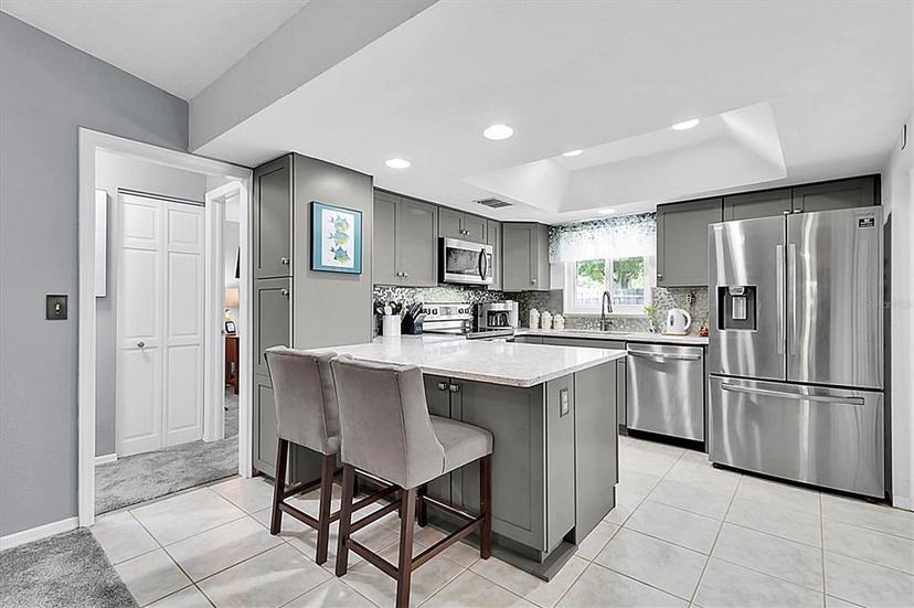 Picture of 1428 Chesterfield Drive, Dunedin FL 34698