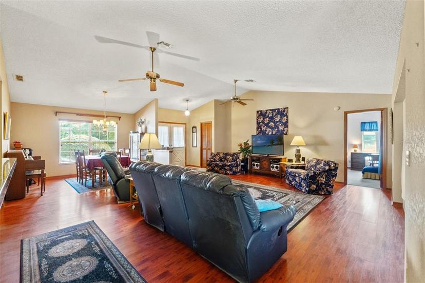 Picture of 8195 Wooden Drive, Spring Hill FL 34606