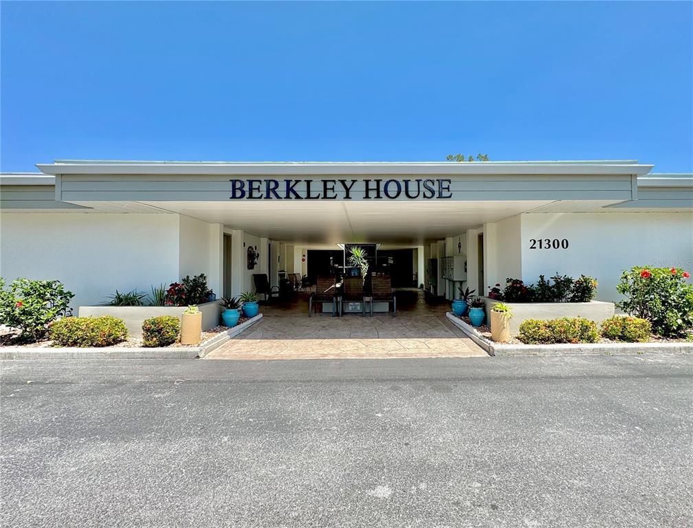 Picture of 21300 Brinson Avenue Unit 112, Port Charlotte, FL 33952