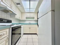 Picture of 21300 Brinson Avenue Unit 112, Port Charlotte, FL 33952